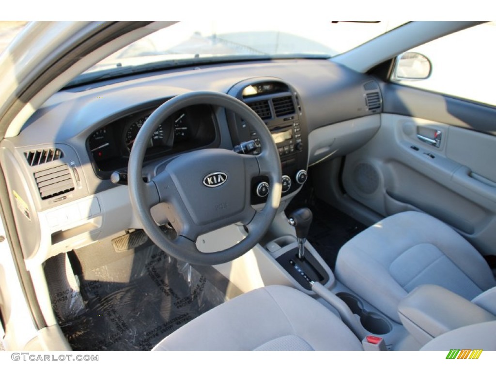 2008 Spectra EX Sedan - Silver / Gray photo #11