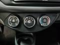 2015 Toyota Yaris 5-Door L Controls