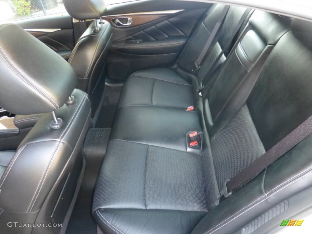 2014 Infiniti Q 50S Hybrid Rear Seat Photo #101681417
