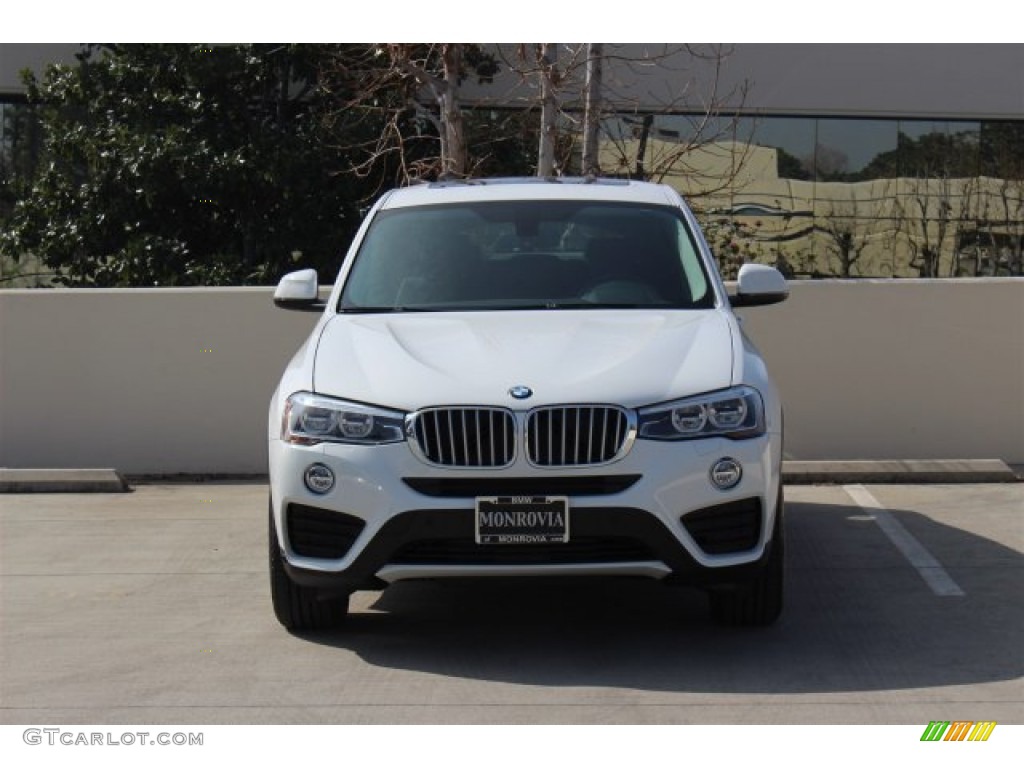 2015 X4 xDrive28i - Alpine White / Black photo #3