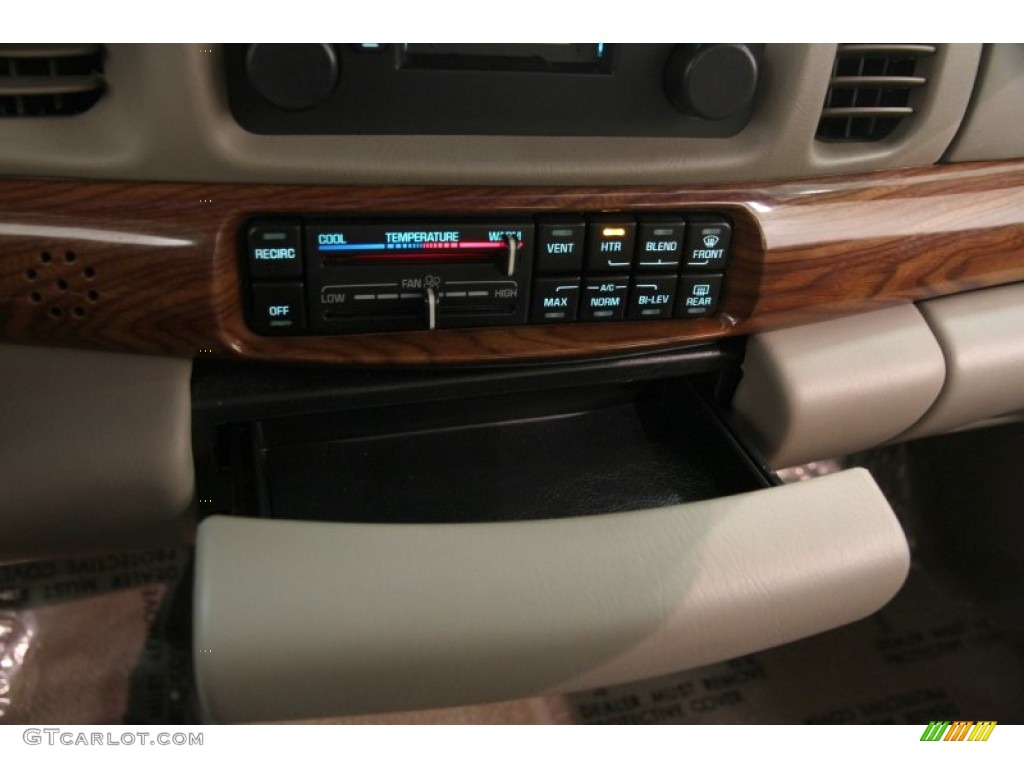 2002 LeSabre Custom - Dark Bronzemist Metallic / Taupe photo #10