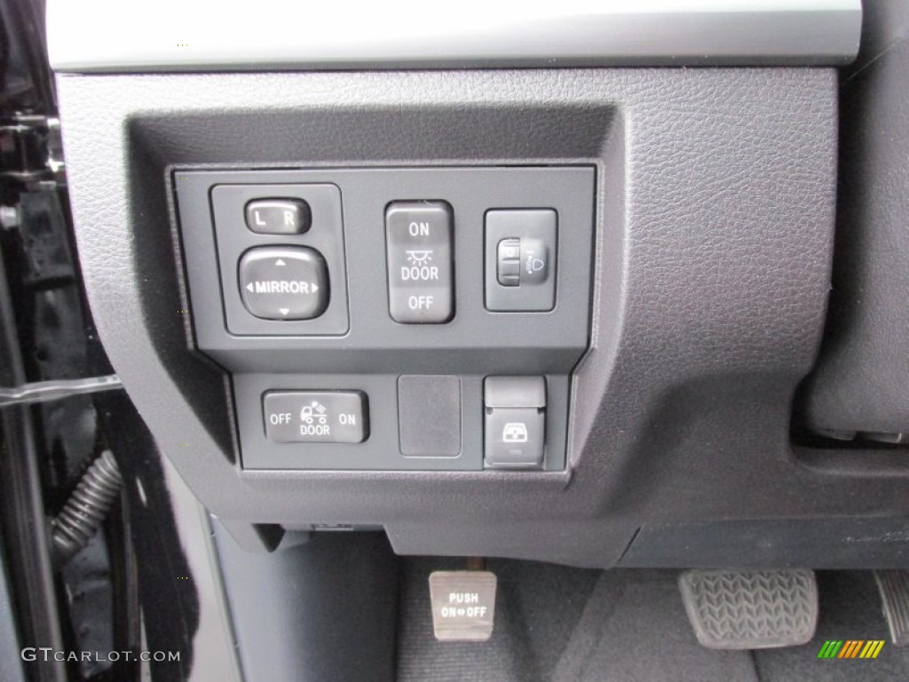 2015 Toyota Tundra TRD Pro CrewMax 4x4 Controls Photo #101689493