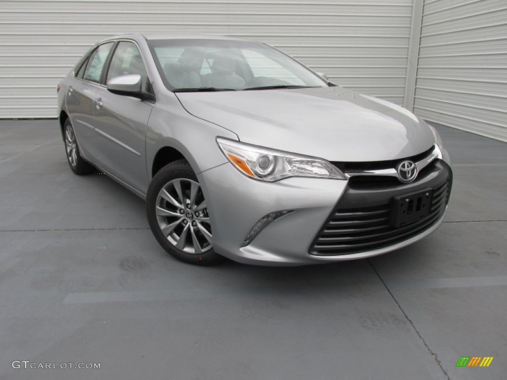 2015 Camry XLE - Celestial Silver Metallic / Ash photo #2