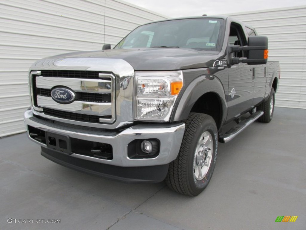 2015 F250 Super Duty XLT Crew Cab 4x4 - Magnetic / Steel photo #7