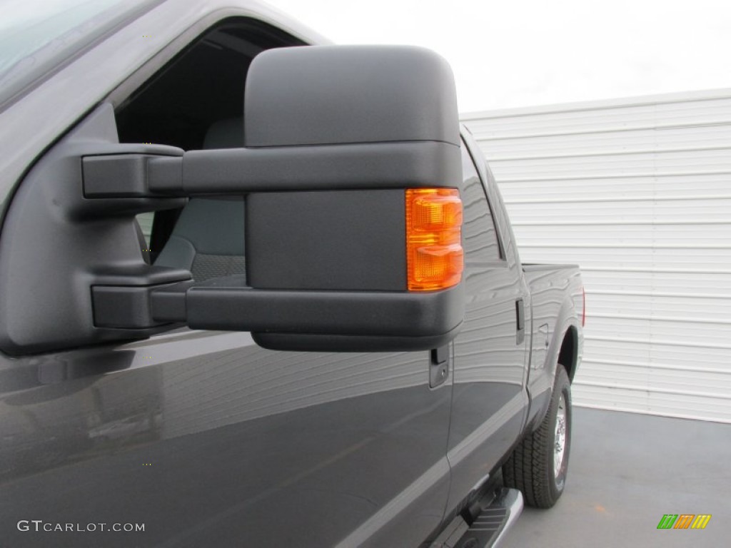 2015 F250 Super Duty XLT Crew Cab 4x4 - Magnetic / Steel photo #13