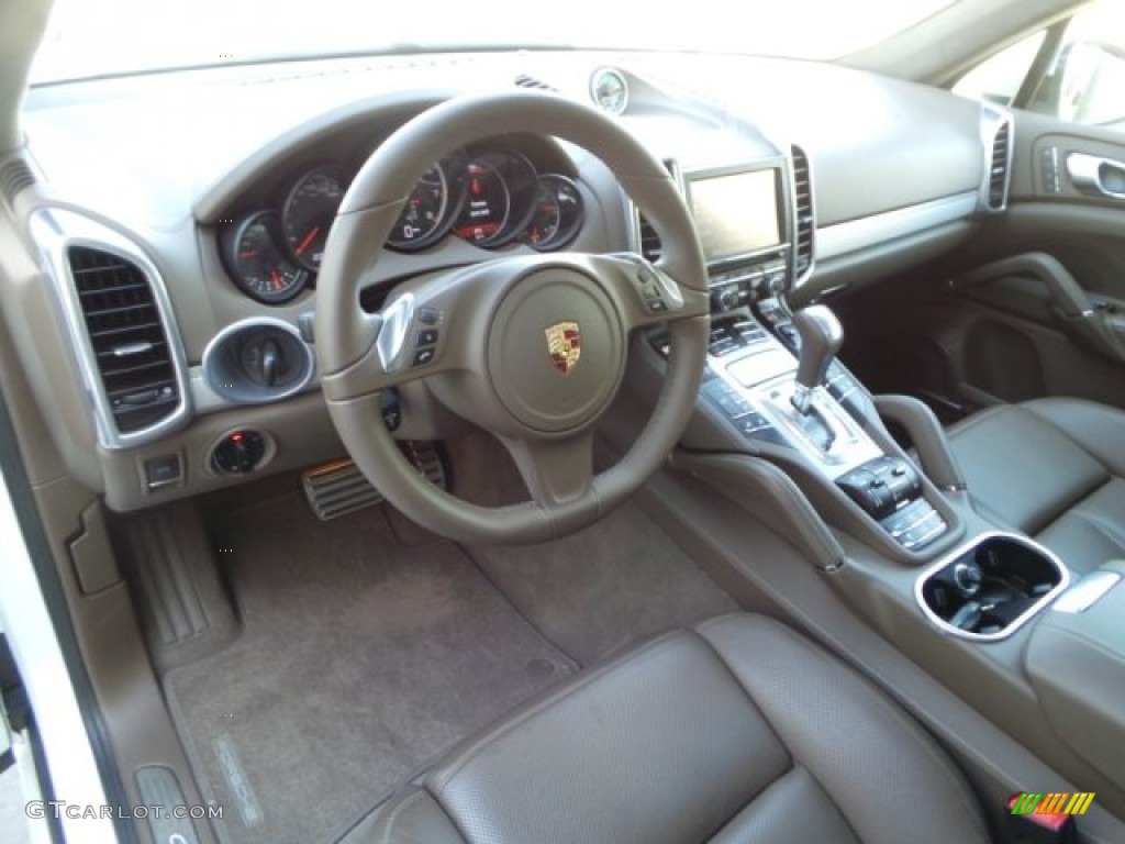 Umber Brown Interior 2013 Porsche Cayenne Turbo Photo #101693558