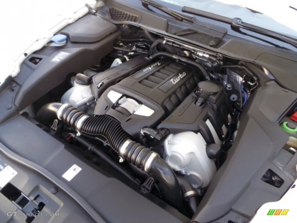 2013 Porsche Cayenne Turbo Engine Photos