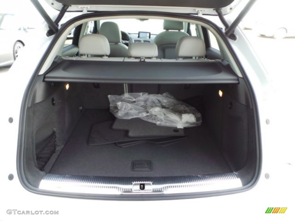 2015 Audi Q3 2.0 TFSI Prestige quattro Trunk Photo #101694335