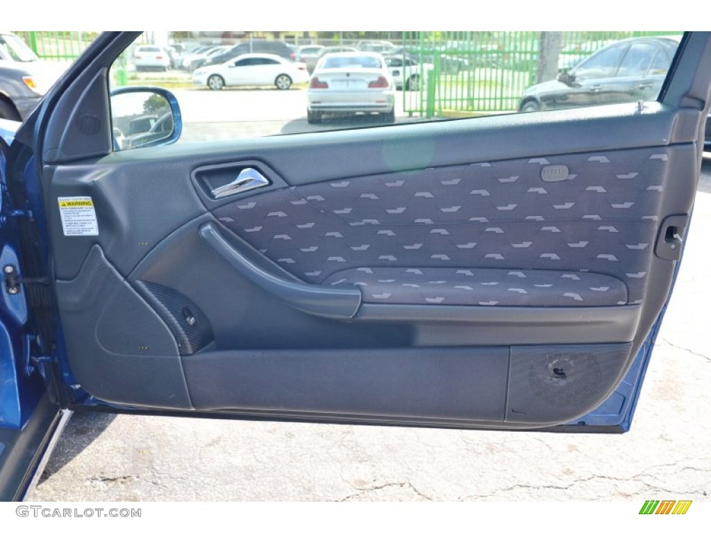 2003 Mercedes-Benz C 230 Kompressor Coupe Charcoal Door Panel Photo #101694824