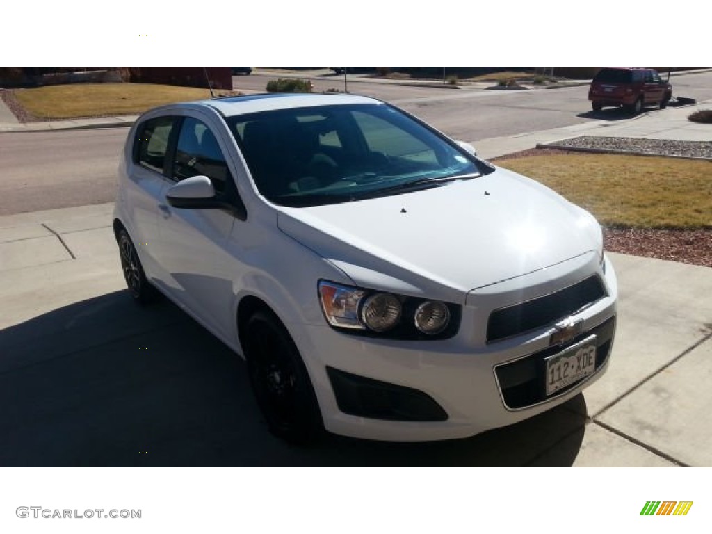 2014 Sonic LT Hatchback - Summit White / Jet Black/Dark Titanium photo #5