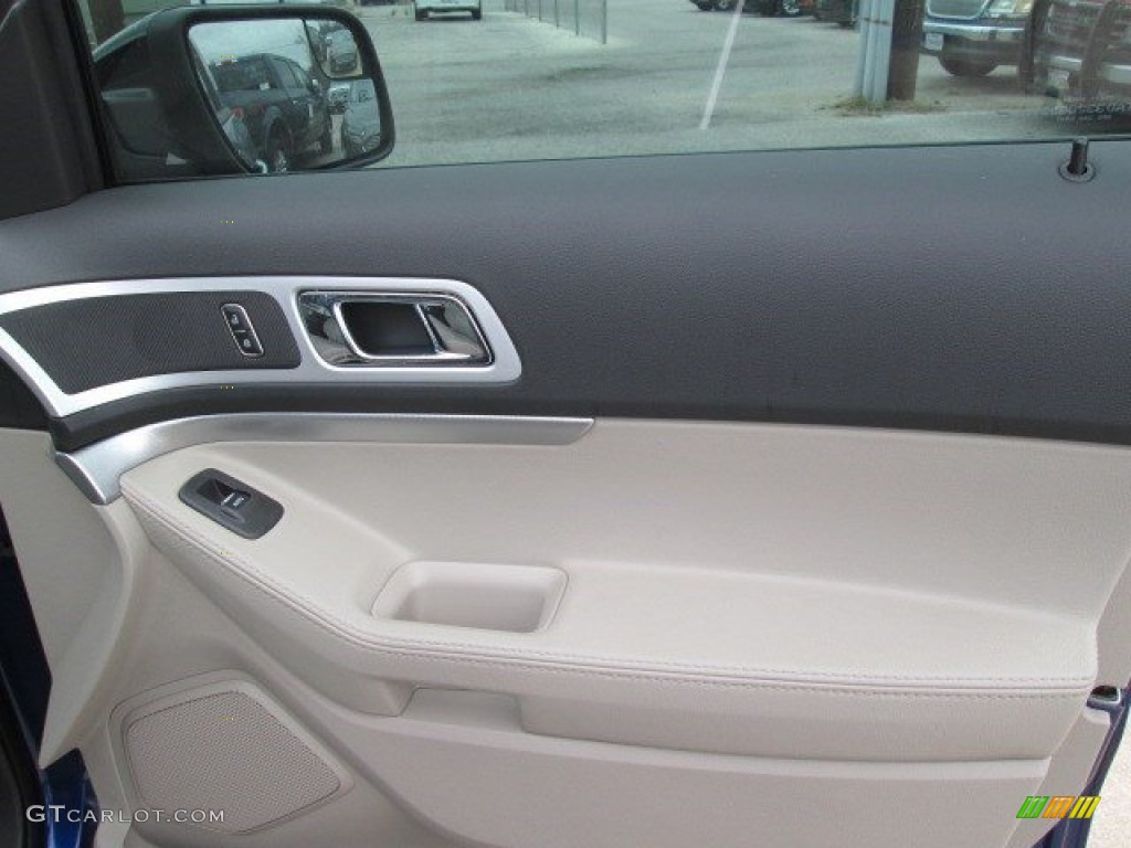 2015 Explorer XLT - Deep Impact Blue / Medium Light Stone photo #26
