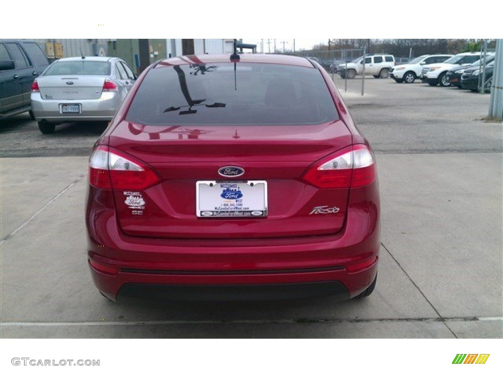 2015 Fiesta SE Sedan - Ruby Red Metallic / Charcoal Black photo #8