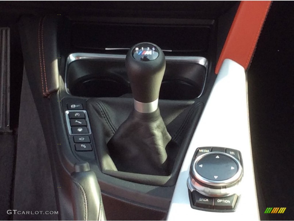 2015 BMW M4 Coupe Transmission Photos