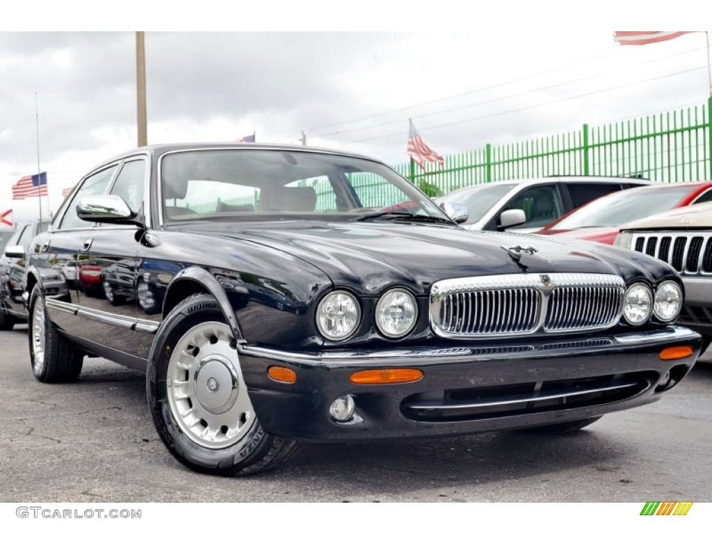 2000 XJ Vanden Plas - Anthracite Mica / Ivory photo #1