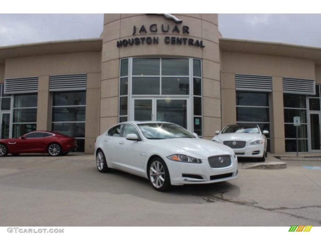 Polaris White Jaguar XF