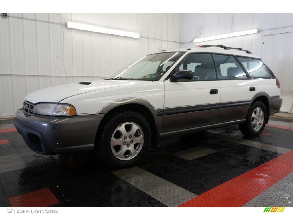 1998 Legacy Outback Wagon - Glacier White / Gray photo #2