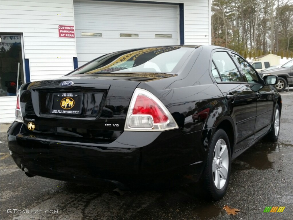 2006 Fusion SE V6 - Black / Charcoal Black photo #21
