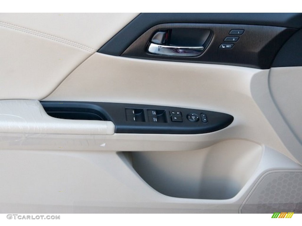 2015 Honda Accord EX-L Sedan Door Panel Photos