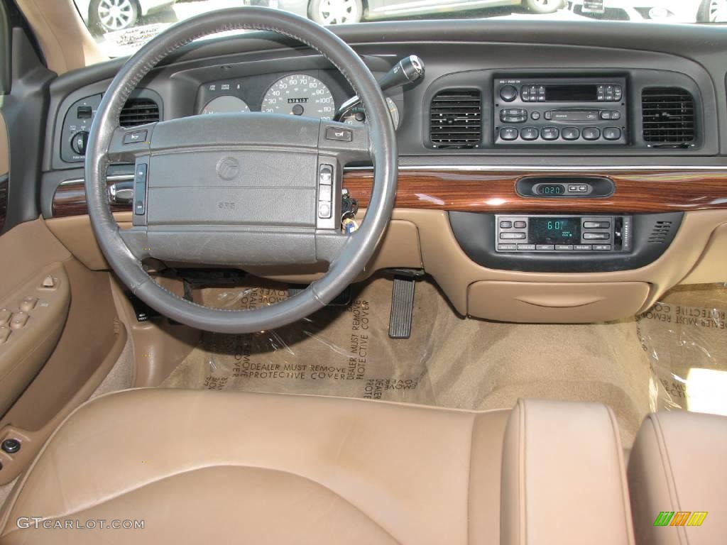1995 Grand Marquis LS - Medium Willow Green Metallic / Beige photo #13