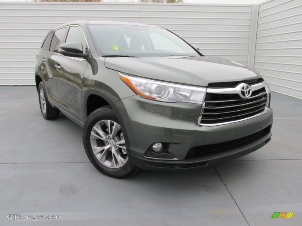 Alumina Jade Metallic 2015 Toyota Highlander LE Exterior Photo #101724938