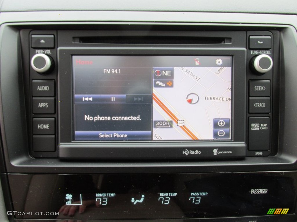 2015 Toyota Sequoia SR5 Navigation Photos