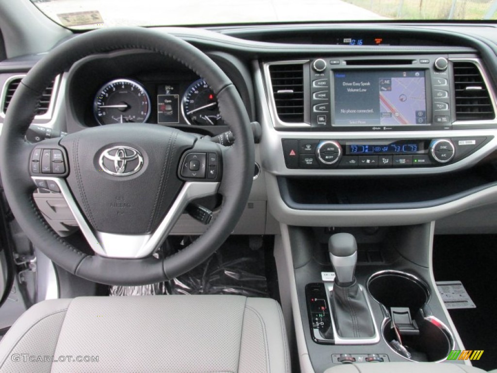 Ash Interior 2015 Toyota Highlander Limited Photo #101729541