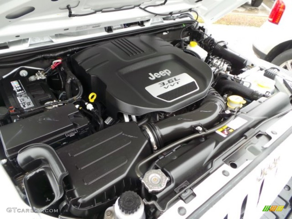 2013 Jeep Wrangler Sport S 4x4 3.6 Liter DOHC 24-Valve VVT Pentastar V6 Engine Photo #101729994