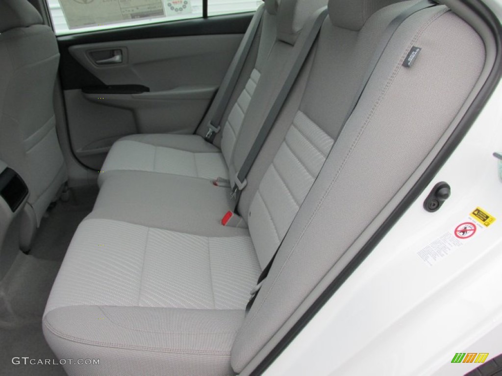 Ash Interior 2015 Toyota Camry LE Photo #101730234