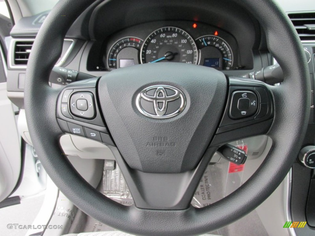 2015 Toyota Camry LE Ash Steering Wheel Photo #101730463