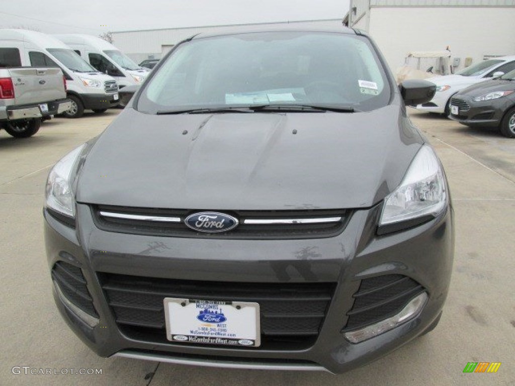 2015 Escape SE - Magnetic Metallic / Charcoal Black photo #4