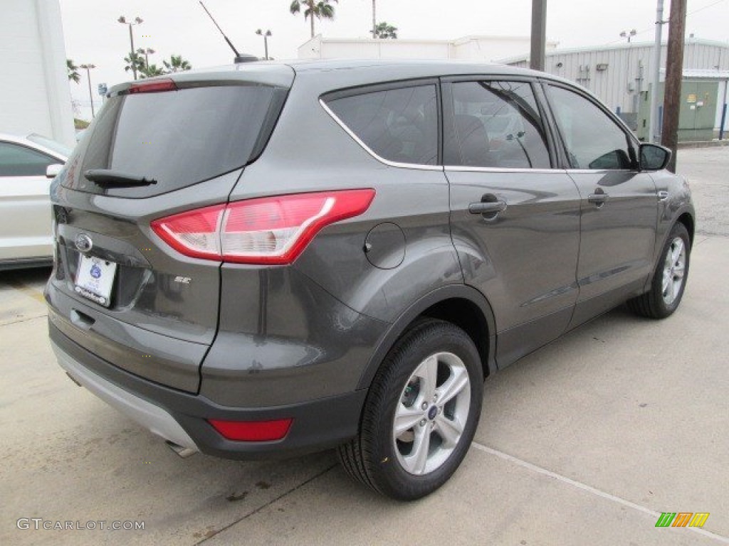 2015 Escape SE - Magnetic Metallic / Charcoal Black photo #9