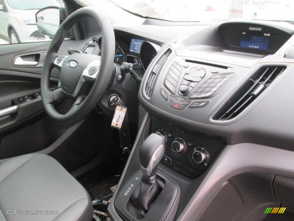 2015 Escape SE - Magnetic Metallic / Charcoal Black photo #20