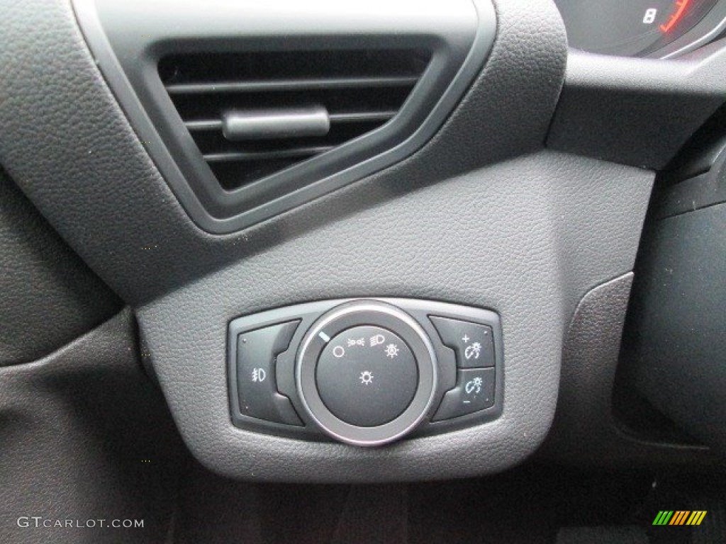 2015 Escape SE - Magnetic Metallic / Charcoal Black photo #26