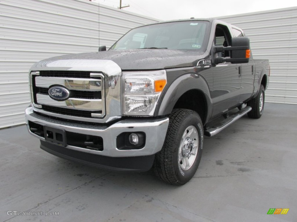 Magnetic 2015 Ford F250 Super Duty XLT Crew Cab 4x4 Exterior Photo #101733207