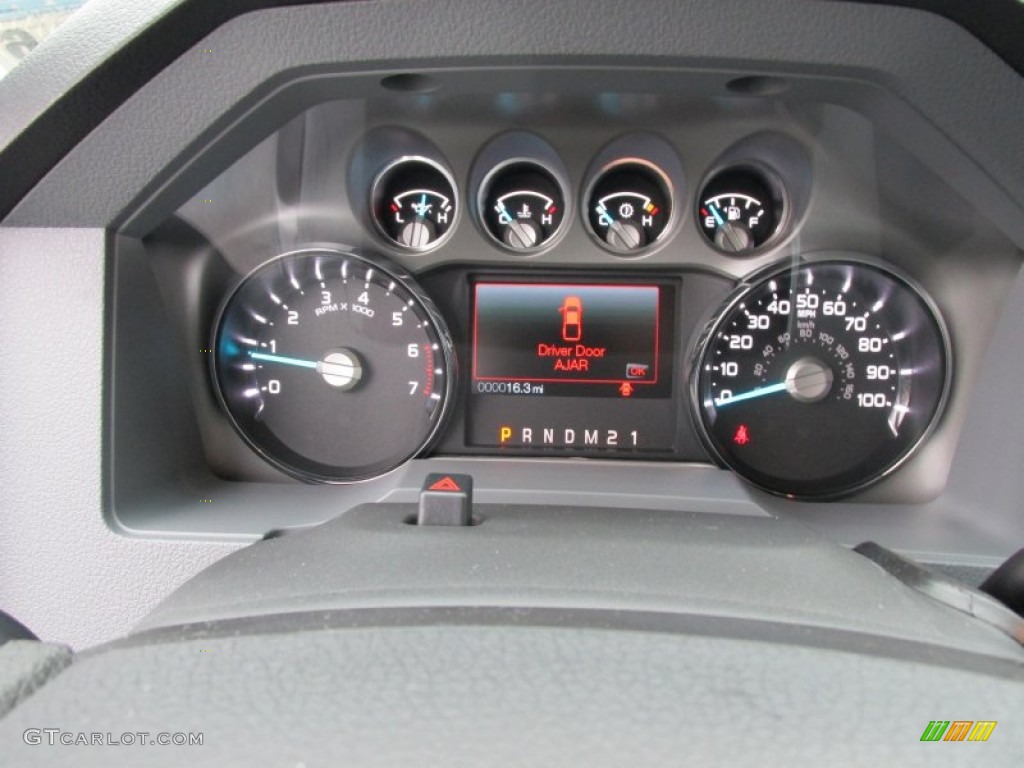 2015 Ford F250 Super Duty XLT Crew Cab 4x4 Gauges Photos