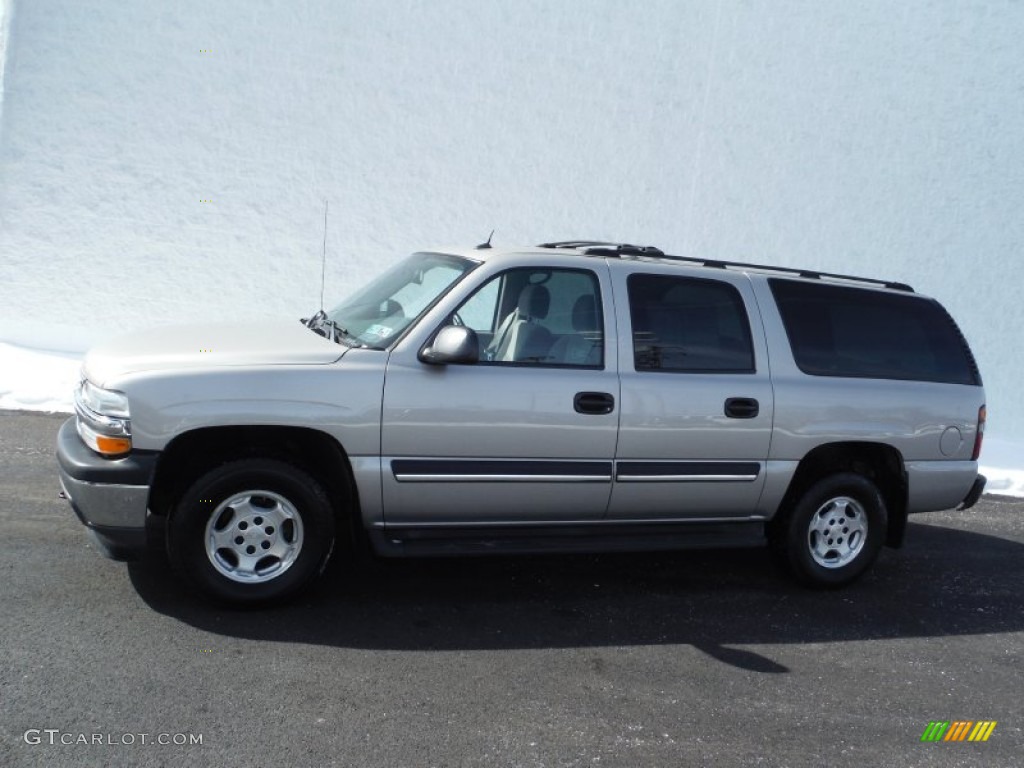 2005 Suburban 1500 LS 4x4 - Silver Birch Metallic / Gray/Dark Charcoal photo #2