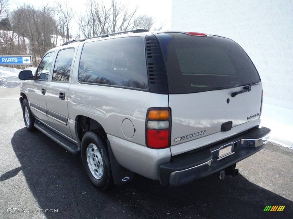2005 Suburban 1500 LS 4x4 - Silver Birch Metallic / Gray/Dark Charcoal photo #10