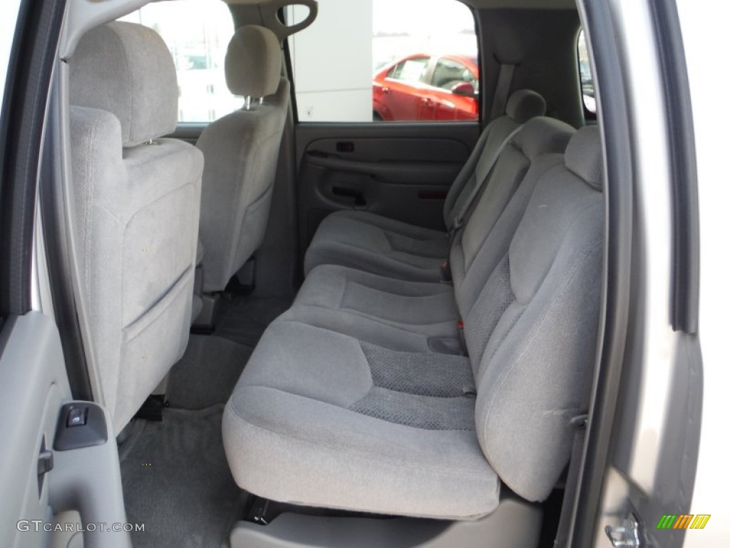 2005 Suburban 1500 LS 4x4 - Silver Birch Metallic / Gray/Dark Charcoal photo #25