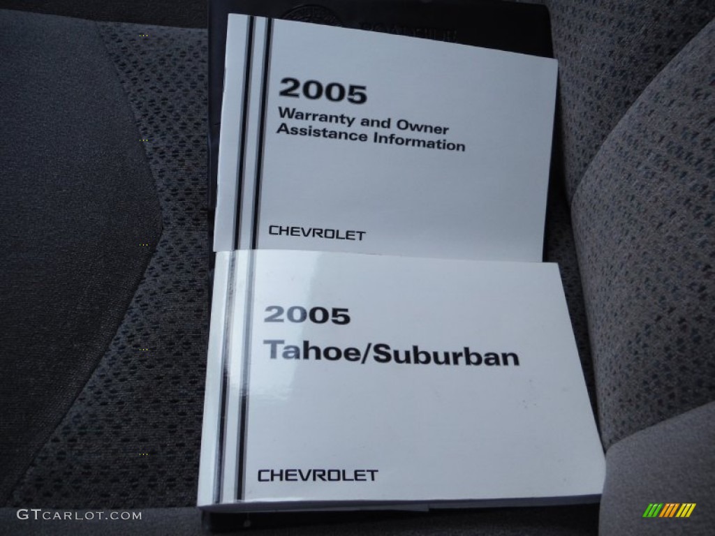 2005 Suburban 1500 LS 4x4 - Silver Birch Metallic / Gray/Dark Charcoal photo #30