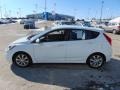 2013 Century White Hyundai Accent SE 5 Door  photo #5