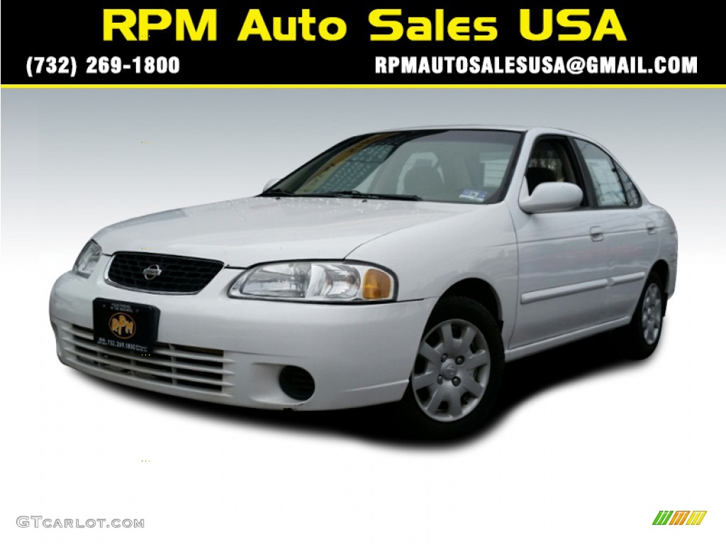 2002 Sentra GXE - Cloud White / Stone photo #1