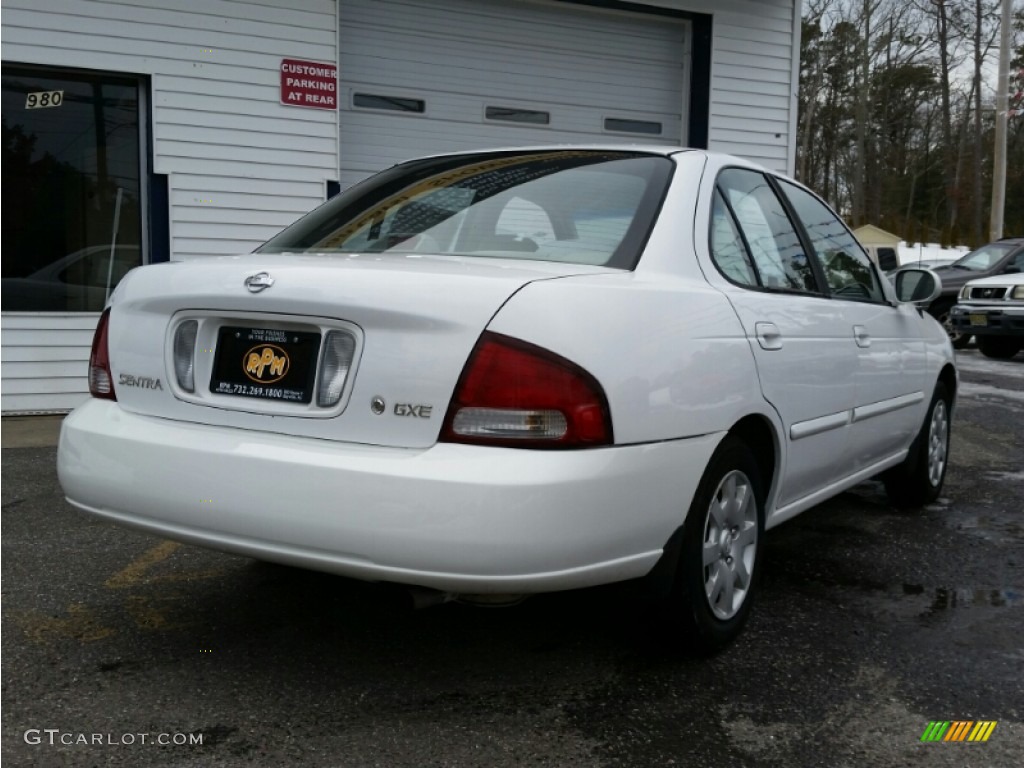 2002 Sentra GXE - Cloud White / Stone photo #21