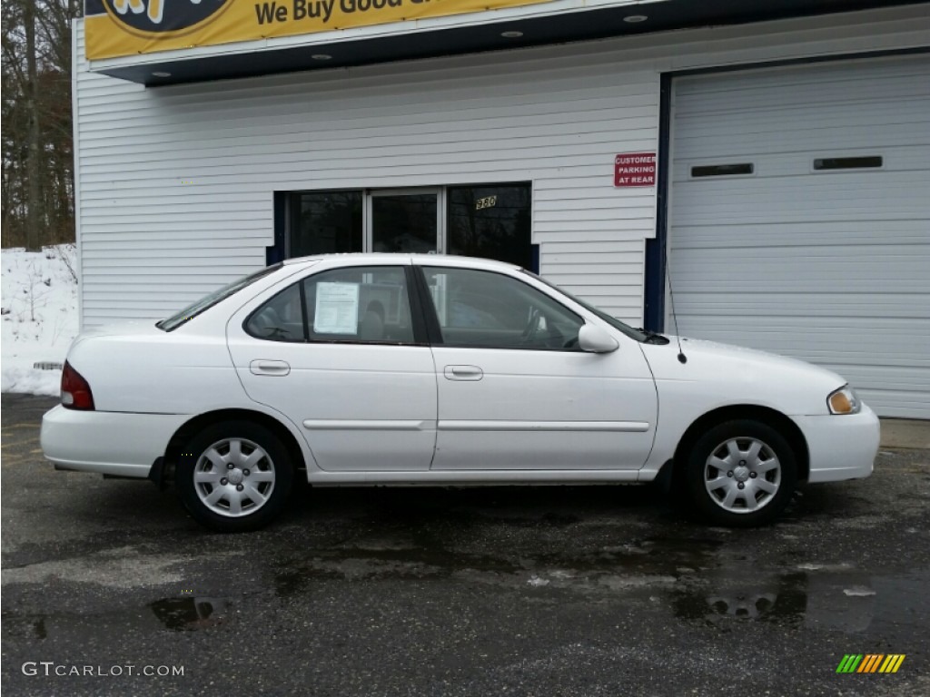 2002 Sentra GXE - Cloud White / Stone photo #23