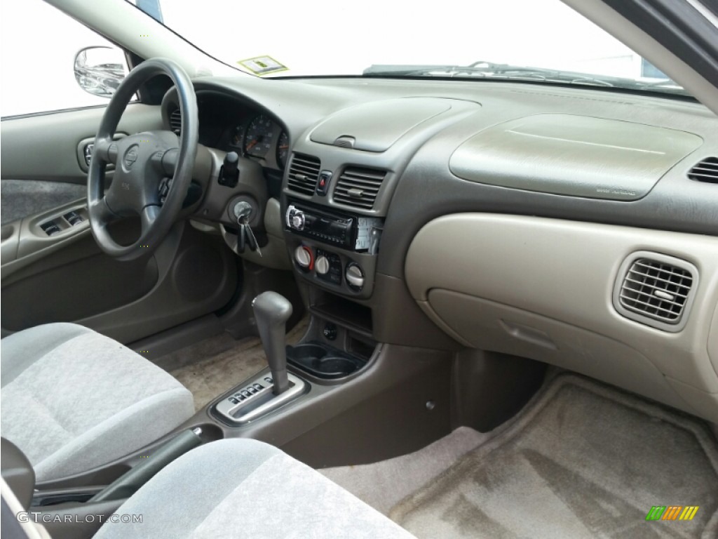 2002 Sentra GXE - Cloud White / Stone photo #25