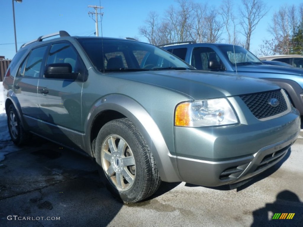 2006 Freestyle SE AWD - Titanium Green Metallic / Shale Grey photo #1
