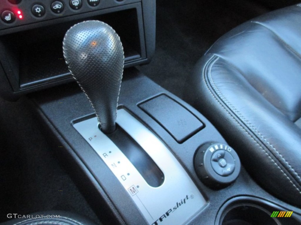 2006 Grand Prix GXP Sedan - Black / Ebony photo #27