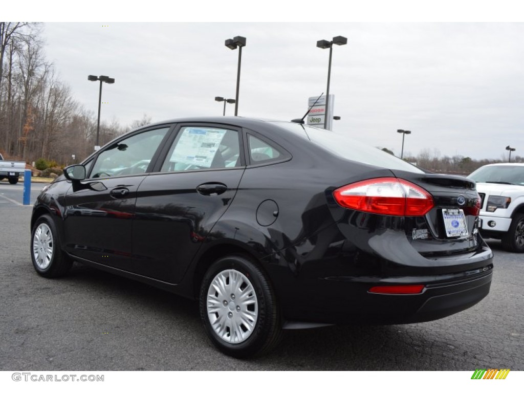 2015 Fiesta S Sedan - Tuxedo Black Metallic / Charcoal Black photo #20