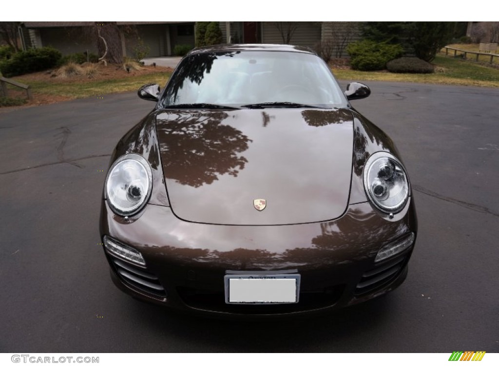 2011 911 Carrera 4S Coupe - Macadamia Metallic / Cocoa photo #2