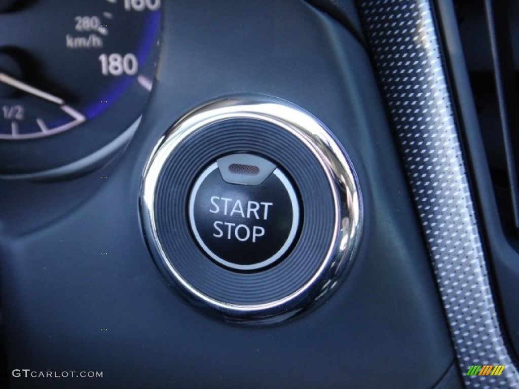 2014 Infiniti Q 50 Hybrid Premium Controls Photo #101772127