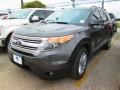 2015 Magnetic Ford Explorer XLT  photo #5